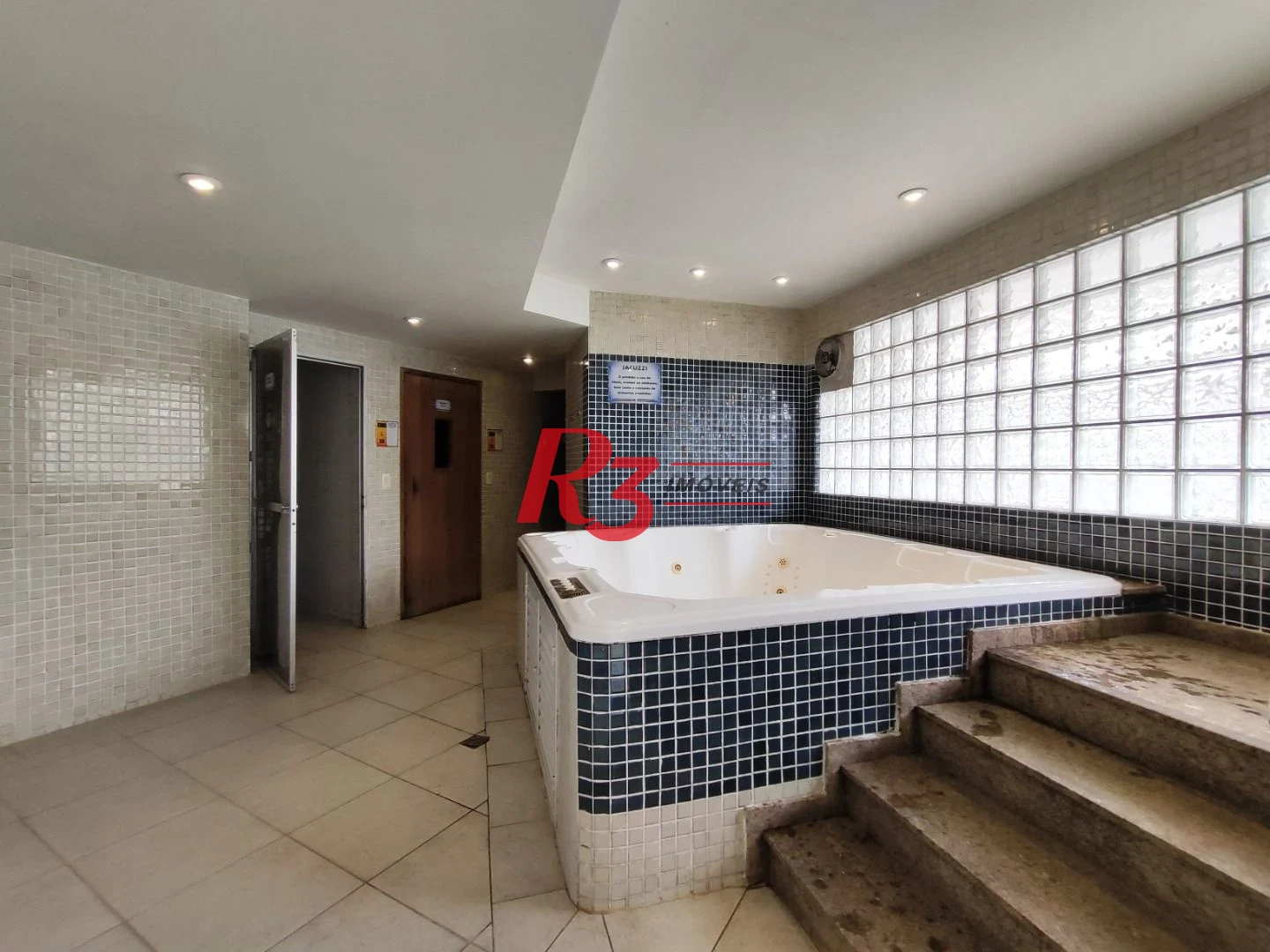 Apartamento com 3 dormitórios à venda, 199 m² por R$ 2.765.000,00 - Ponta da Praia - Santos/SP