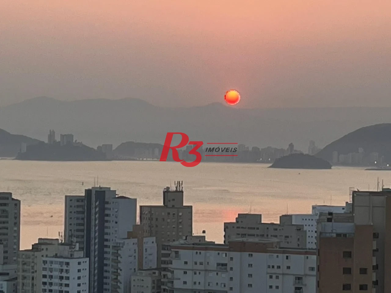 Apartamento com 3 dormitórios à venda, 199 m² por R$ 2.765.000,00 - Ponta da Praia - Santos/SP