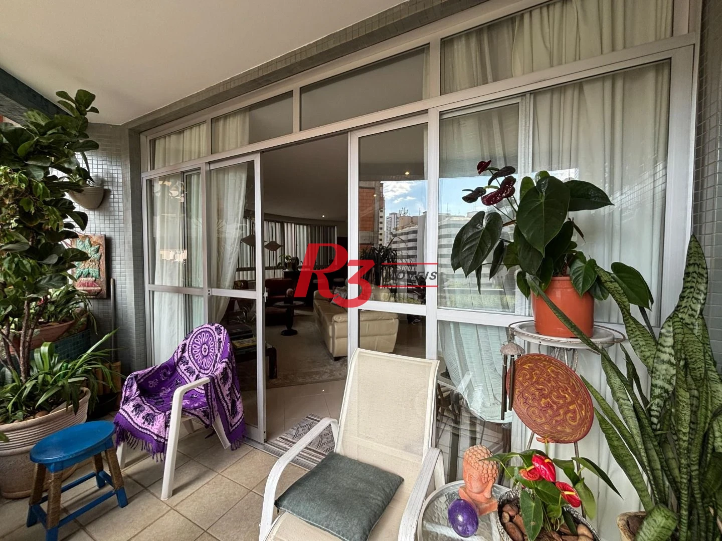 Apartamento com 4 dormitórios à venda, 156 m² por R$ 1.700.000,00 - Pompéia - Santos/SP
