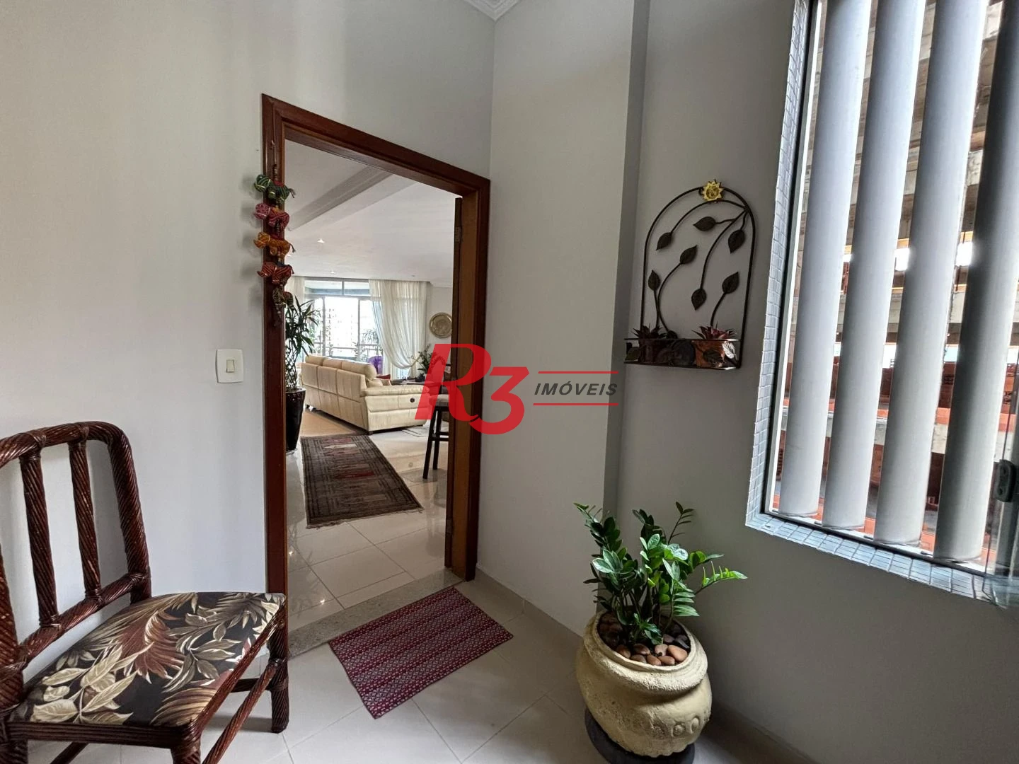 Apartamento com 4 dormitórios à venda, 156 m² por R$ 1.700.000,00 - Pompéia - Santos/SP