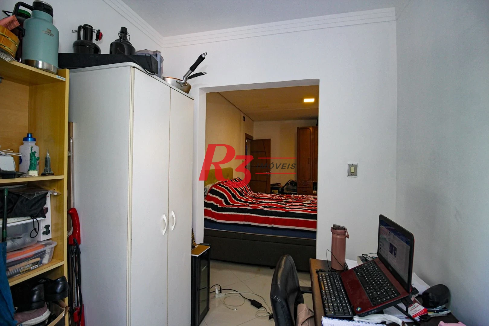Sobrado com 3 dormitórios à venda, 250 m² por R$ 1.400.000,00 - Campo Grande - Santos/SP