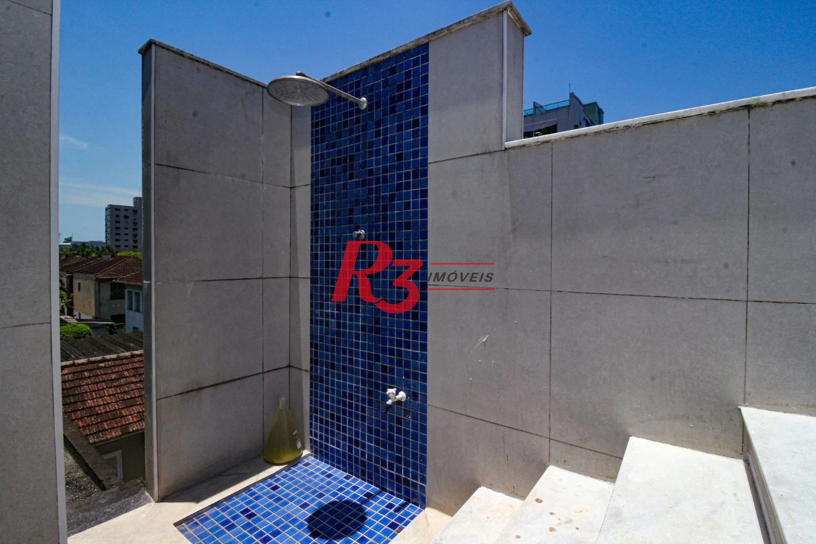 Sobrado com 3 dormitórios à venda, 250 m² por R$ 1.400.000,00 - Campo Grande - Santos/SP