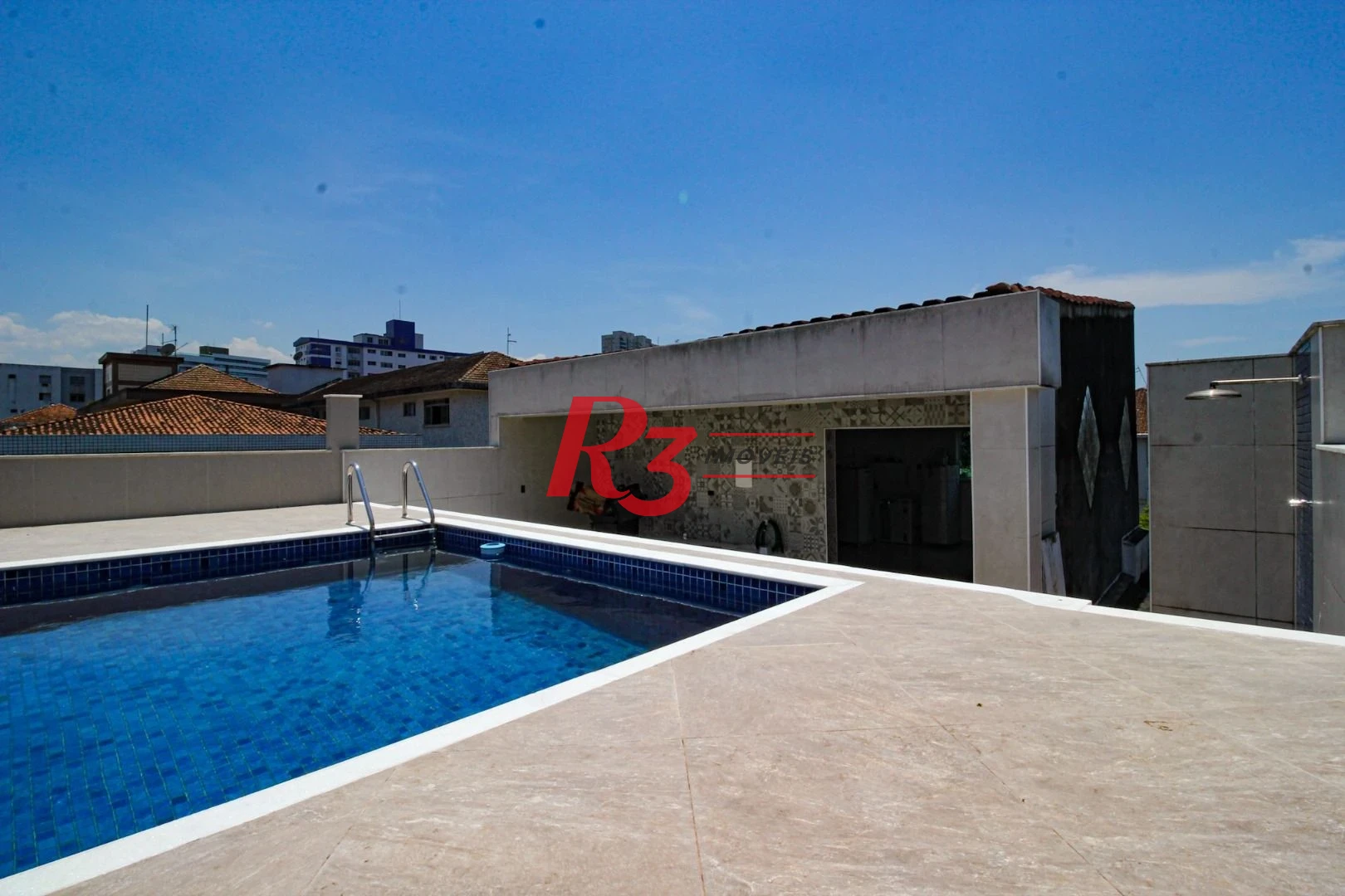 Sobrado com 3 dormitórios à venda, 250 m² por R$ 1.400.000,00 - Campo Grande - Santos/SP