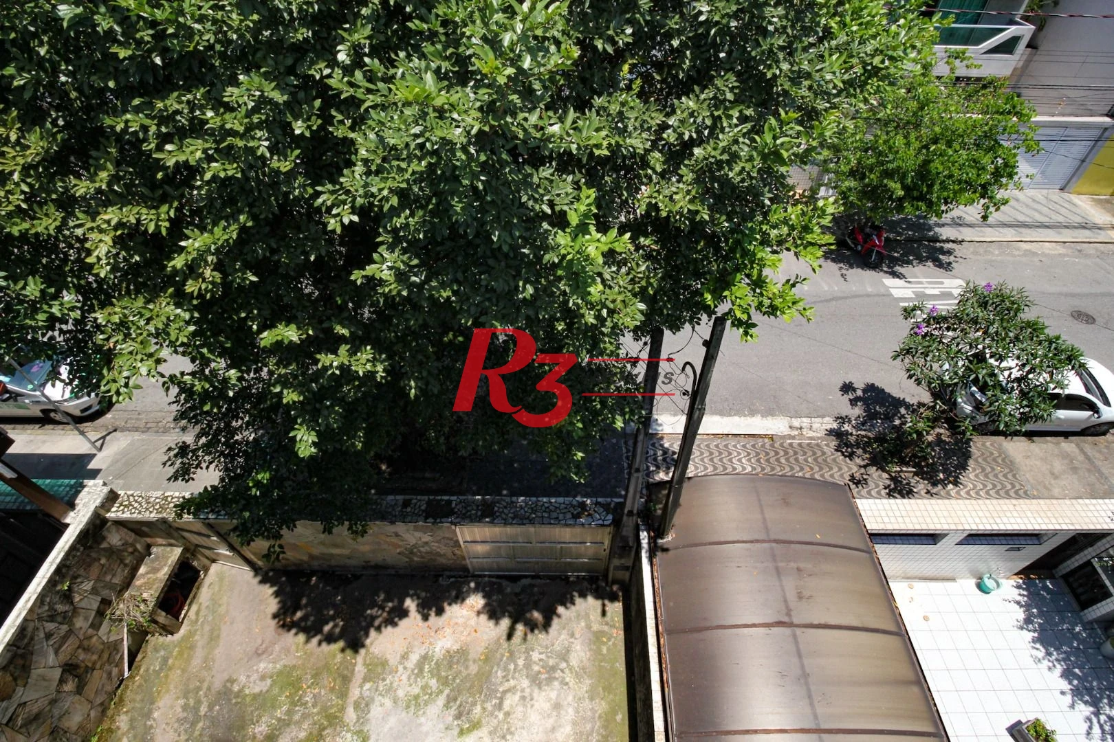 Sobrado com 3 dormitórios à venda, 250 m² por R$ 1.400.000,00 - Campo Grande - Santos/SP