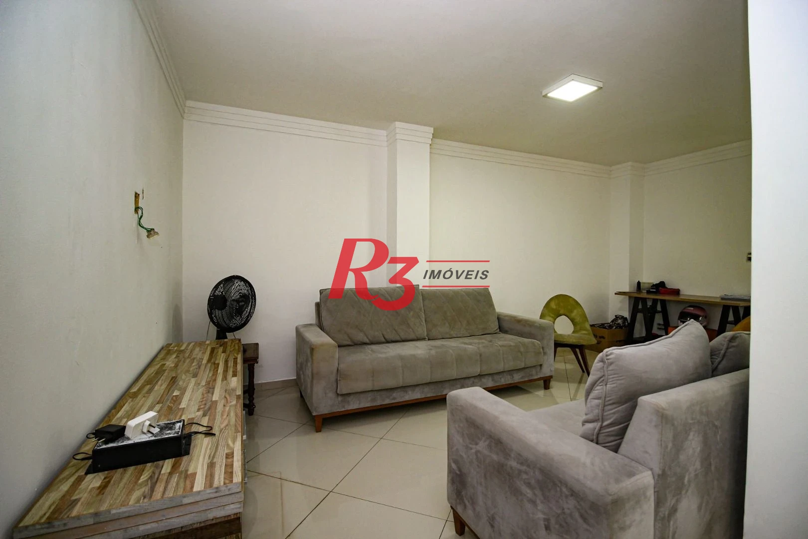 Sobrado com 3 dormitórios à venda, 250 m² por R$ 1.400.000,00 - Campo Grande - Santos/SP