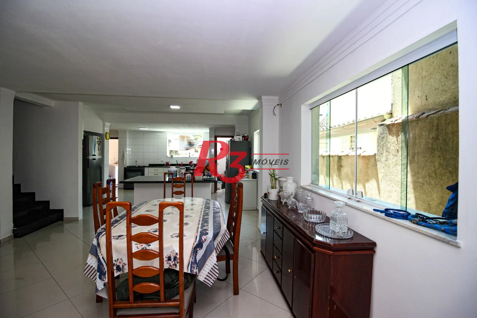 Sobrado com 3 dormitórios à venda, 250 m² por R$ 1.400.000,00 - Campo Grande - Santos/SP