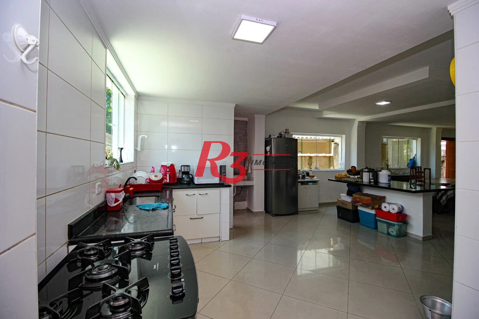 Sobrado com 3 dormitórios à venda, 250 m² por R$ 1.400.000,00 - Campo Grande - Santos/SP