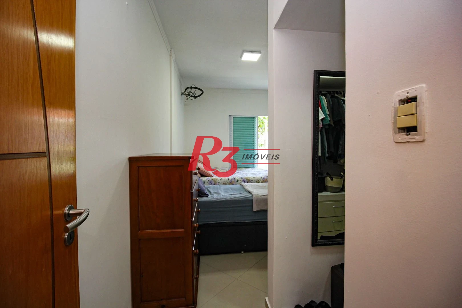 Sobrado com 3 dormitórios à venda, 250 m² por R$ 1.400.000,00 - Campo Grande - Santos/SP