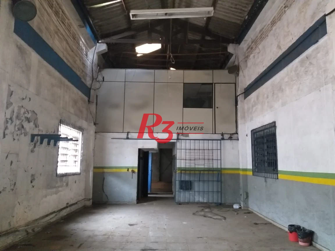 Galpão para alugar, 640 m² - Chico de Paula - Santos/SP