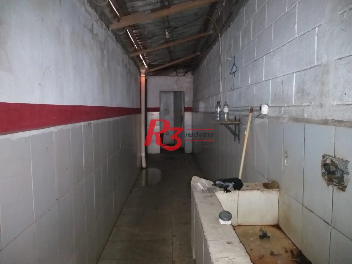 Galpão para alugar, 640 m² - Chico de Paula - Santos/SP