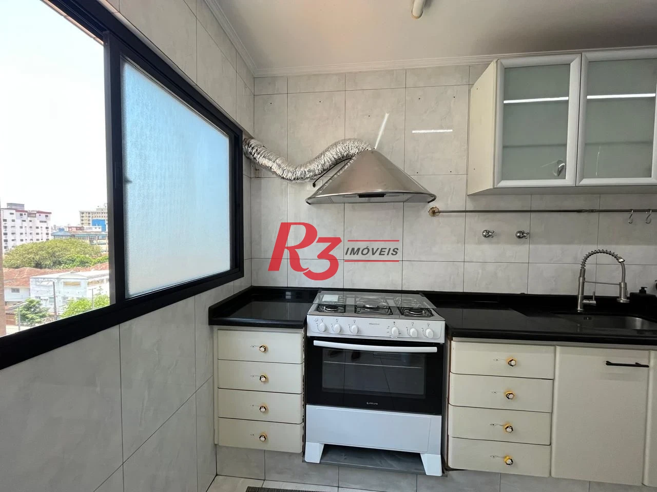 Apartamento à venda, 130 m² por R$ 900.000,00 - Encruzilhada - Santos/SP