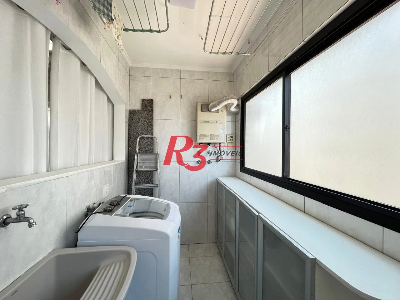 Apartamento à venda, 130 m² por R$ 900.000,00 - Encruzilhada - Santos/SP