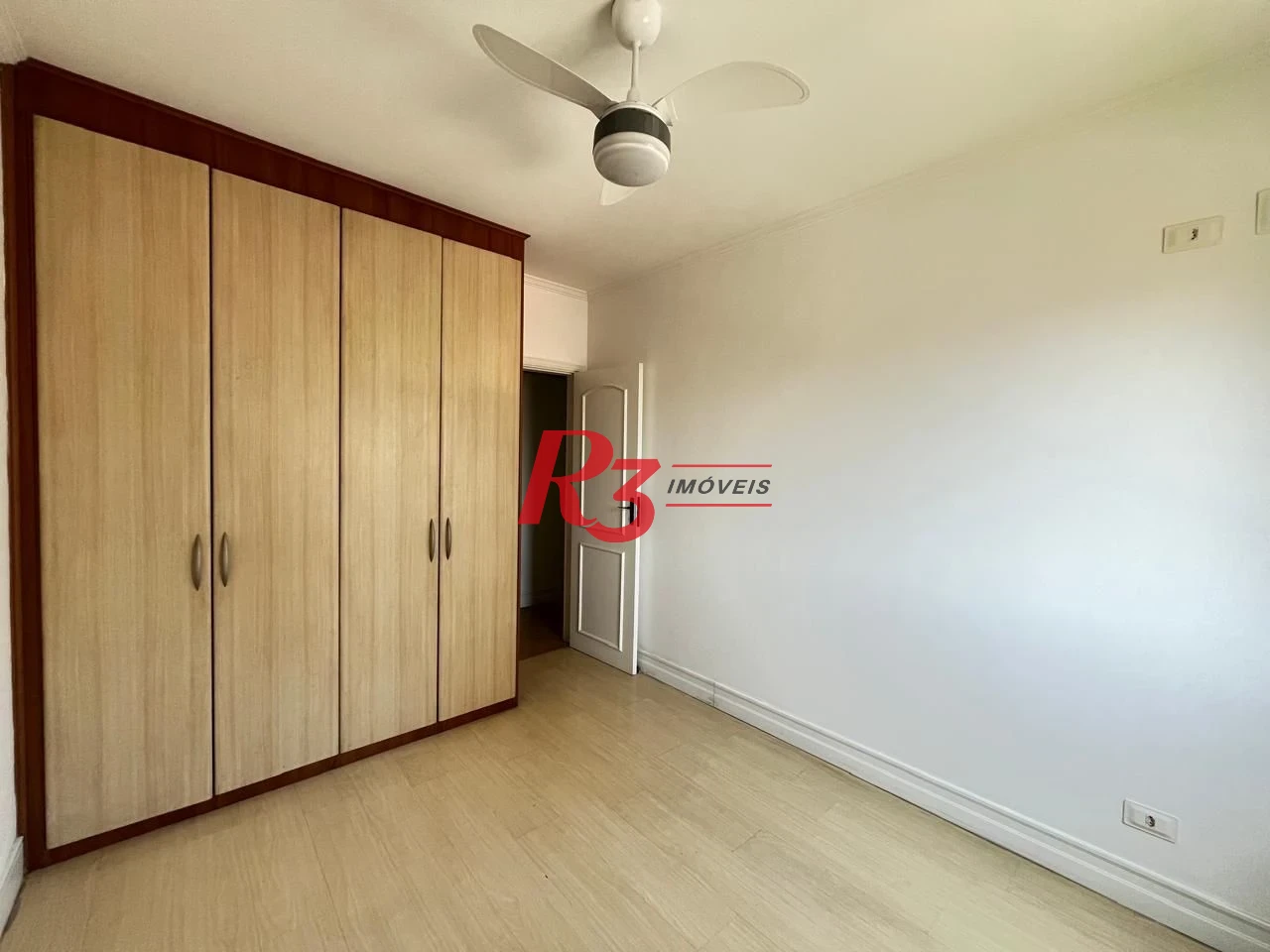 Apartamento à venda, 130 m² por R$ 900.000,00 - Encruzilhada - Santos/SP