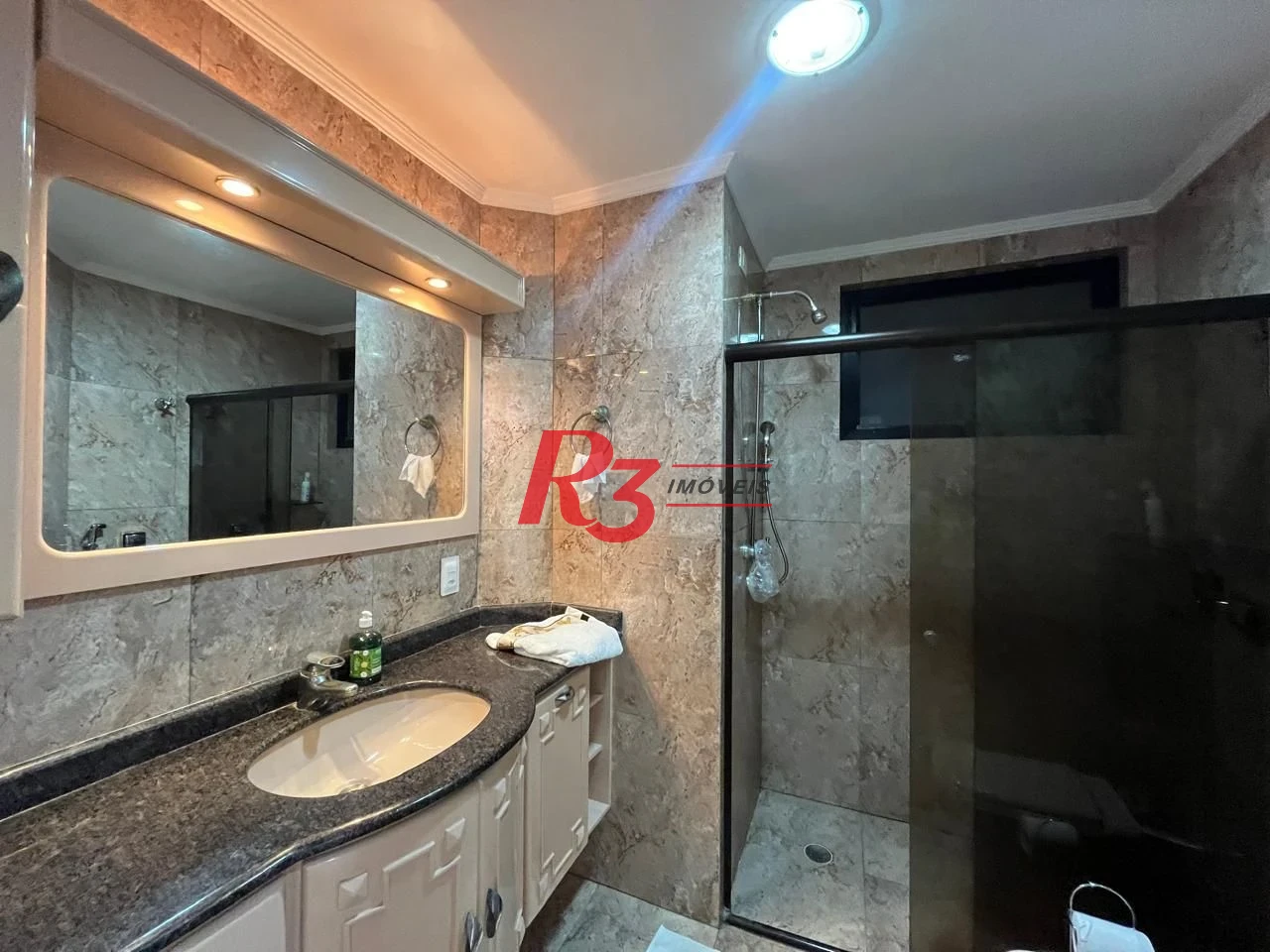 Apartamento à venda, 130 m² por R$ 900.000,00 - Encruzilhada - Santos/SP