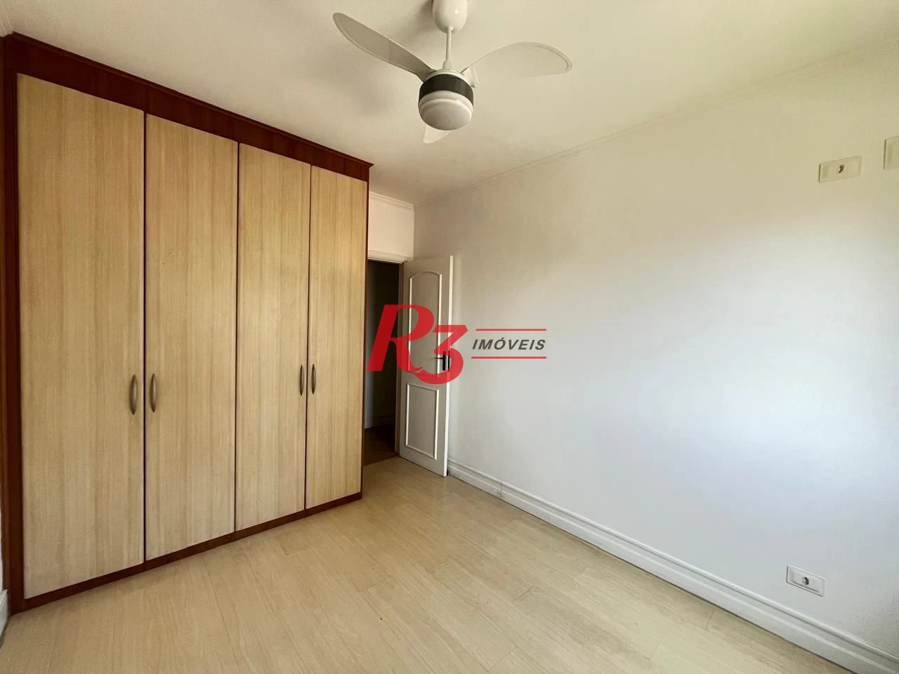 Apartamento à venda, 130 m² por R$ 900.000,00 - Encruzilhada - Santos/SP