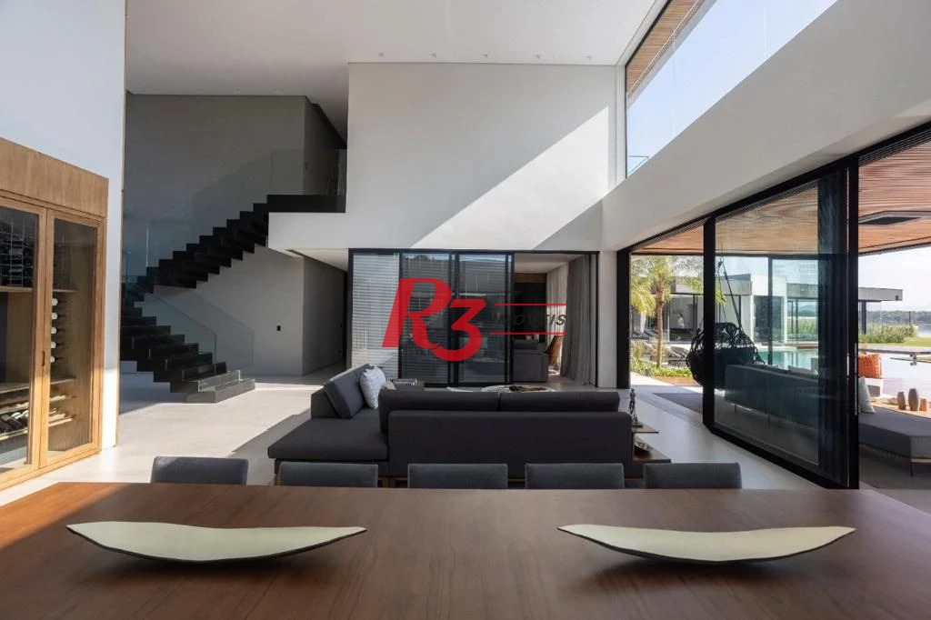 Casa com 7 dormitórios à venda, 1400 m² por R$ 45.000.000,00 - Balneario Praia do Perequê - Guarujá/SP