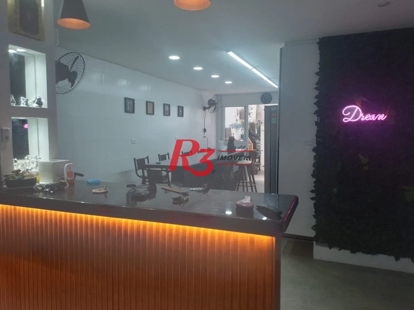 Sobrado à venda, 170 m² por R$ 2.660.000,00 - Ponta da Praia - Santos/SP