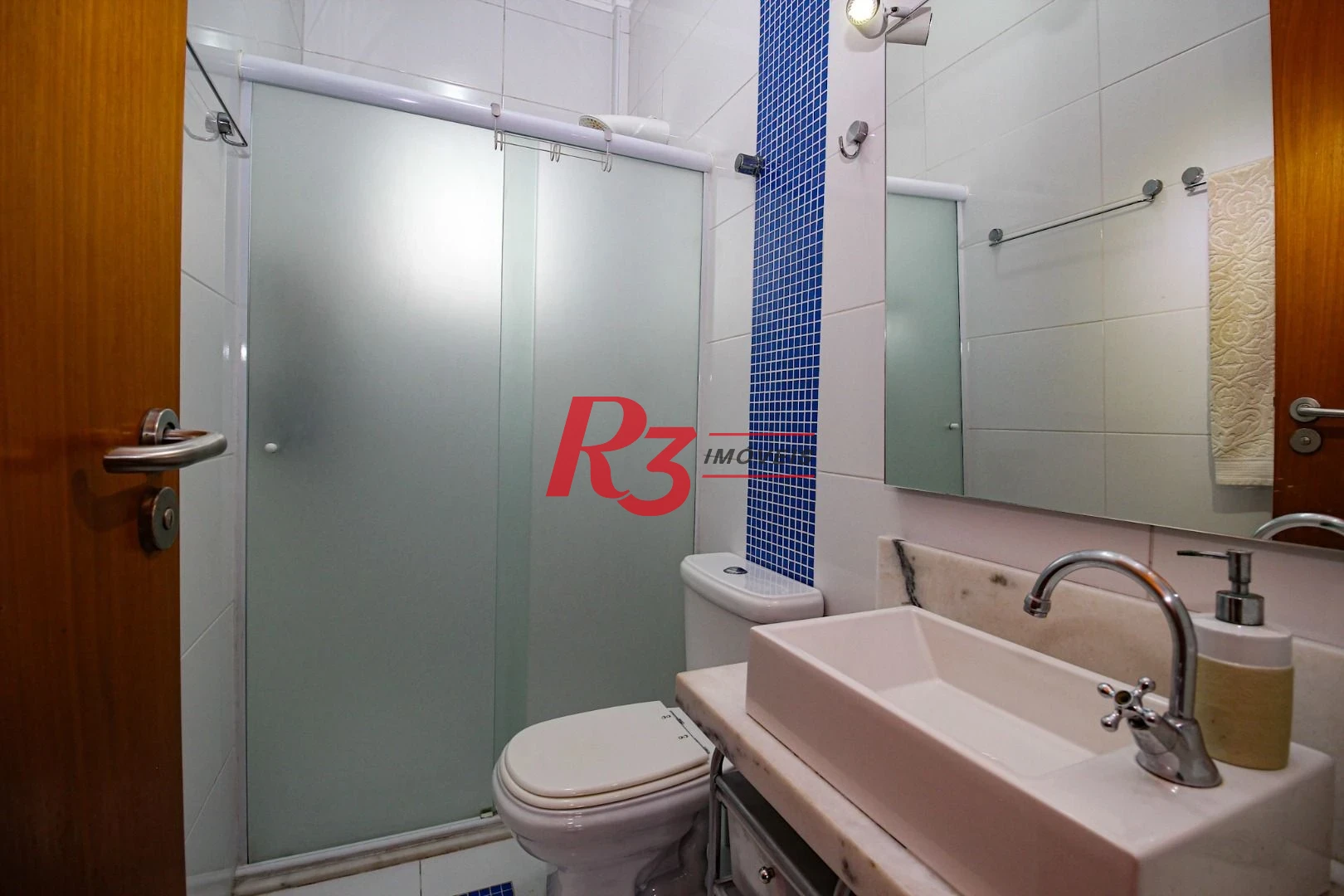 Casa com 3 dormitórios à venda, 136 m² por R$ 1.150.000,00 - Gonzaga - Santos/SP