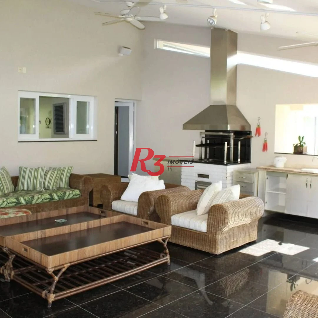 Casa com 7 dormitórios à venda, 550 m² por R$ 5.500.000,00 - Acapulco - Guarujá/SP