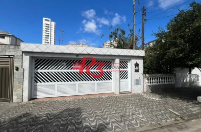 Casa com 3 dormitórios à venda, 171 m² por R$ 900.000,00 - Ponta da Praia - Santos/SP