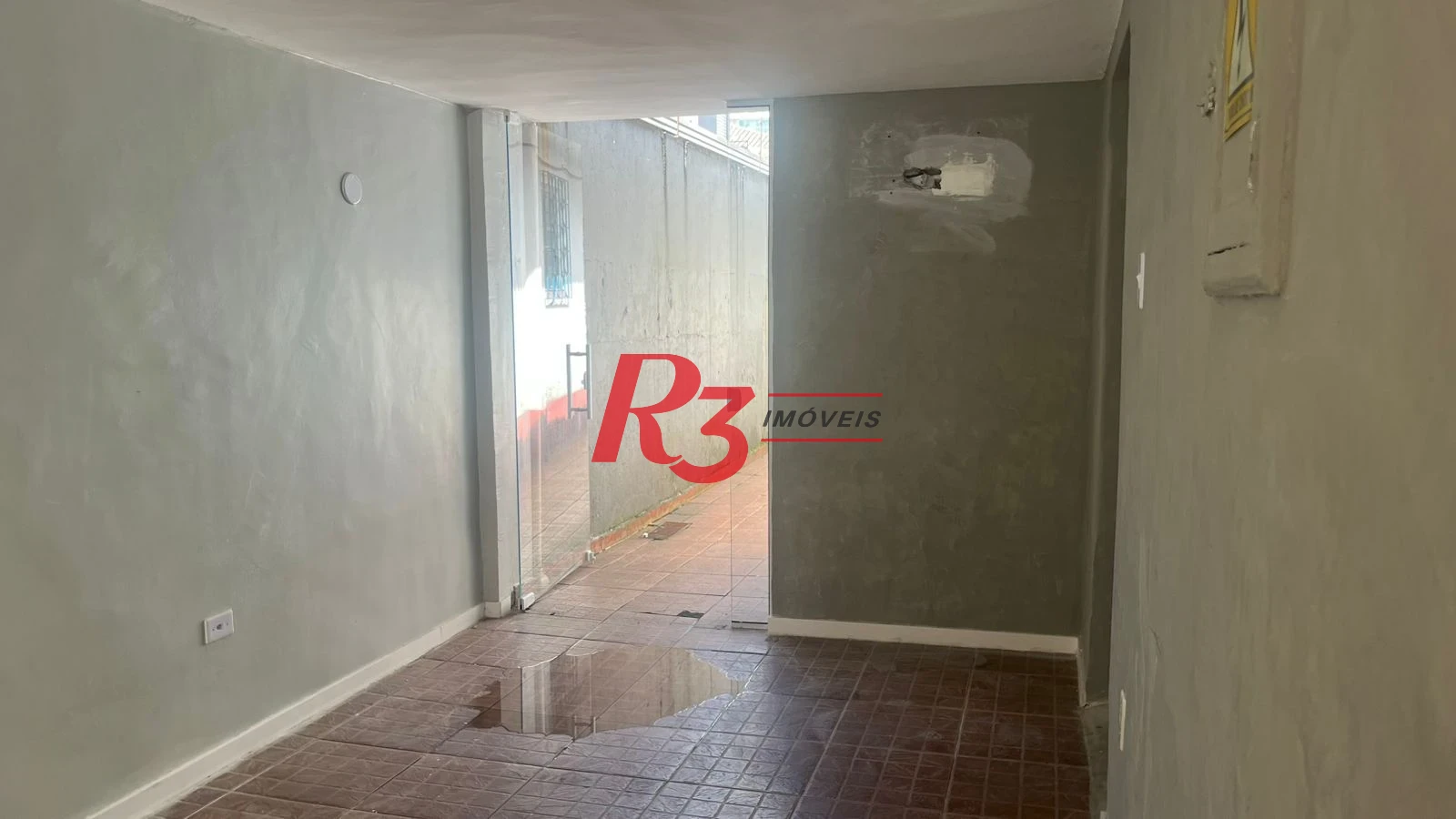 Casa com 3 dormitórios à venda, 171 m² por R$ 900.000,00 - Ponta da Praia - Santos/SP