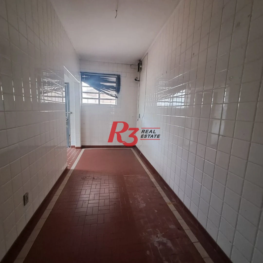 Casa com 3 dormitórios à venda, 171 m² por R$ 900.000,00 - Ponta da Praia - Santos/SP