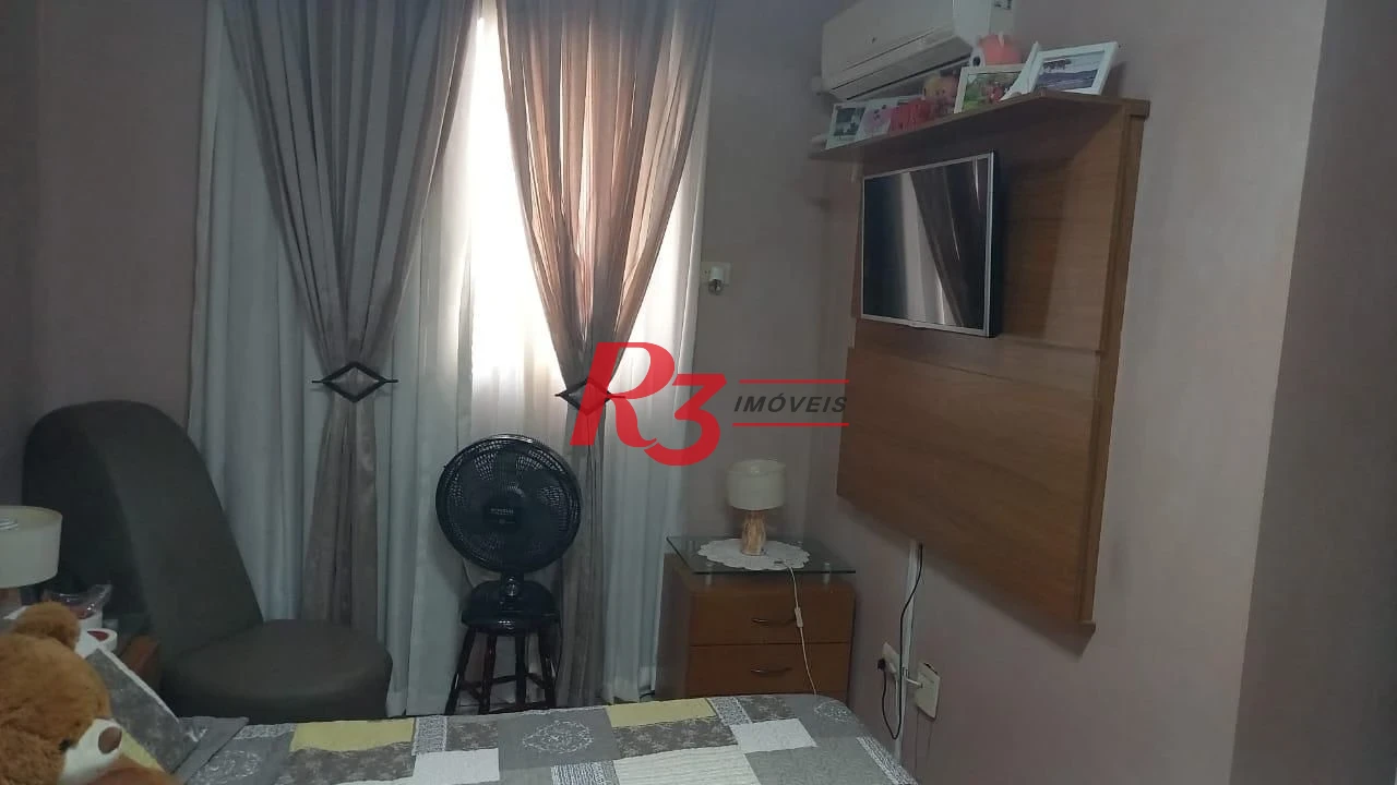 Village com 3 dormitórios à venda, 100 m² por R$ 620.000,00 - Macuco - Santos/SP