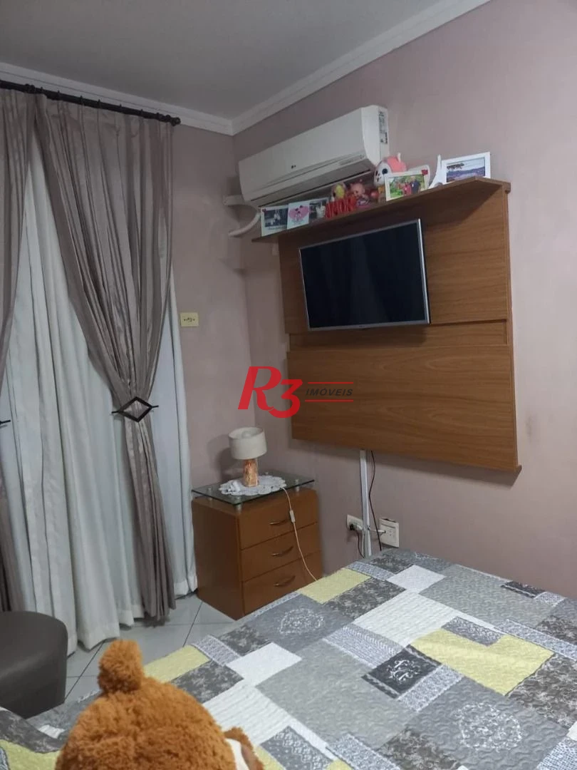 Village com 3 dormitórios à venda, 100 m² por R$ 620.000,00 - Macuco - Santos/SP