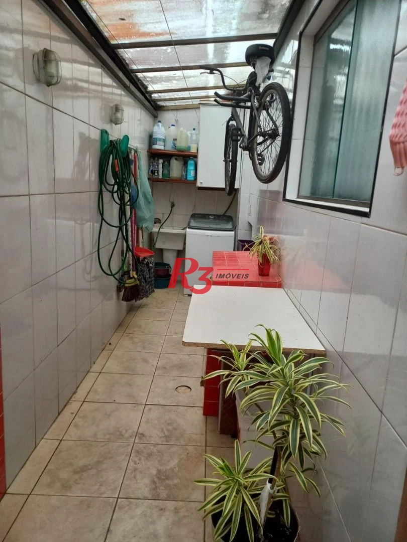 Village com 3 dormitórios à venda, 100 m² por R$ 620.000,00 - Macuco - Santos/SP