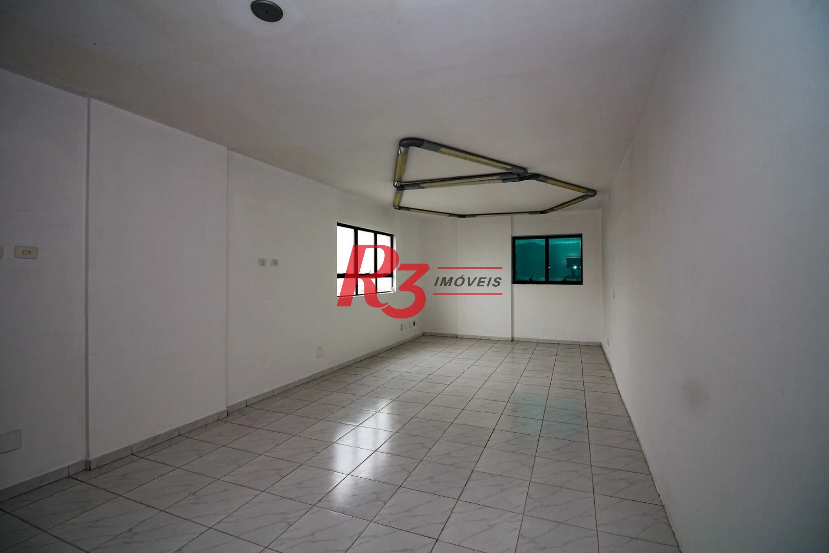 Sala para alugar, 115 m² por R$ 4.500,00/mês - Vila Mathias - Santos/SP