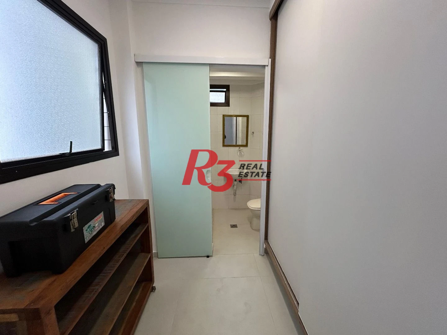 Apartamento com 3 dormitórios à venda, 189 m² por R$ 1.800.000,00 - Gonzaga - Santos/SP