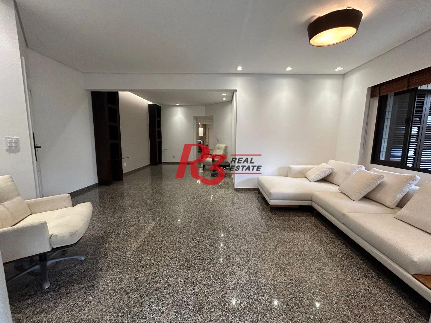 Apartamento com 3 dormitórios à venda, 189 m² por R$ 1.800.000,00 - Gonzaga - Santos/SP