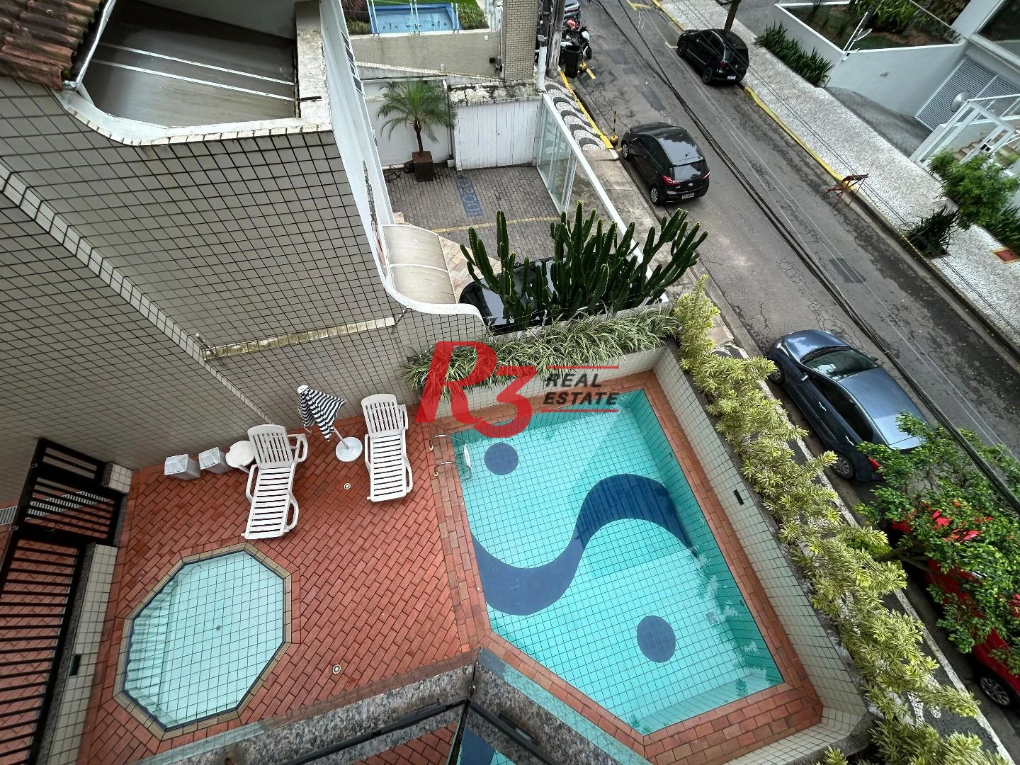 Apartamento com 3 dormitórios à venda, 189 m² por R$ 1.800.000,00 - Gonzaga - Santos/SP