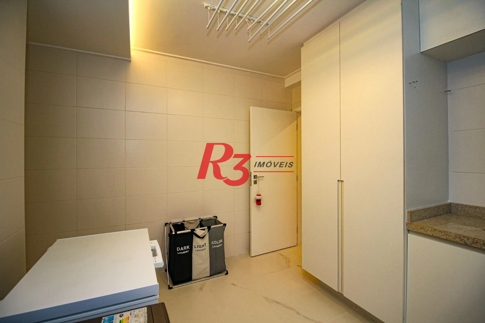 Apartamento com 4 dormitórios à venda, 320 m² por R$ 3.800.000,00 - Boqueirão - Santos/SP