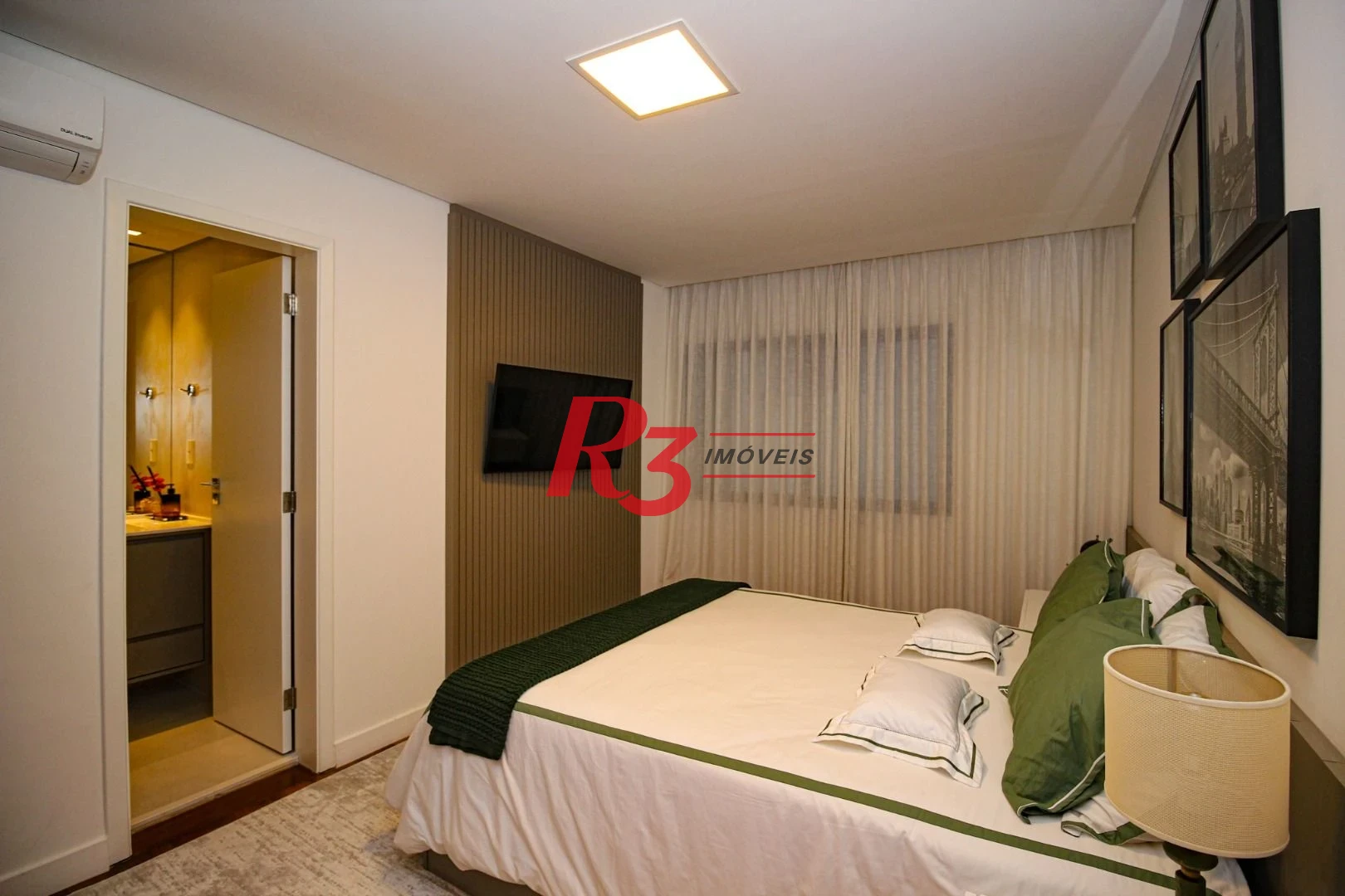 Apartamento com 4 dormitórios à venda, 320 m² por R$ 3.800.000,00 - Boqueirão - Santos/SP