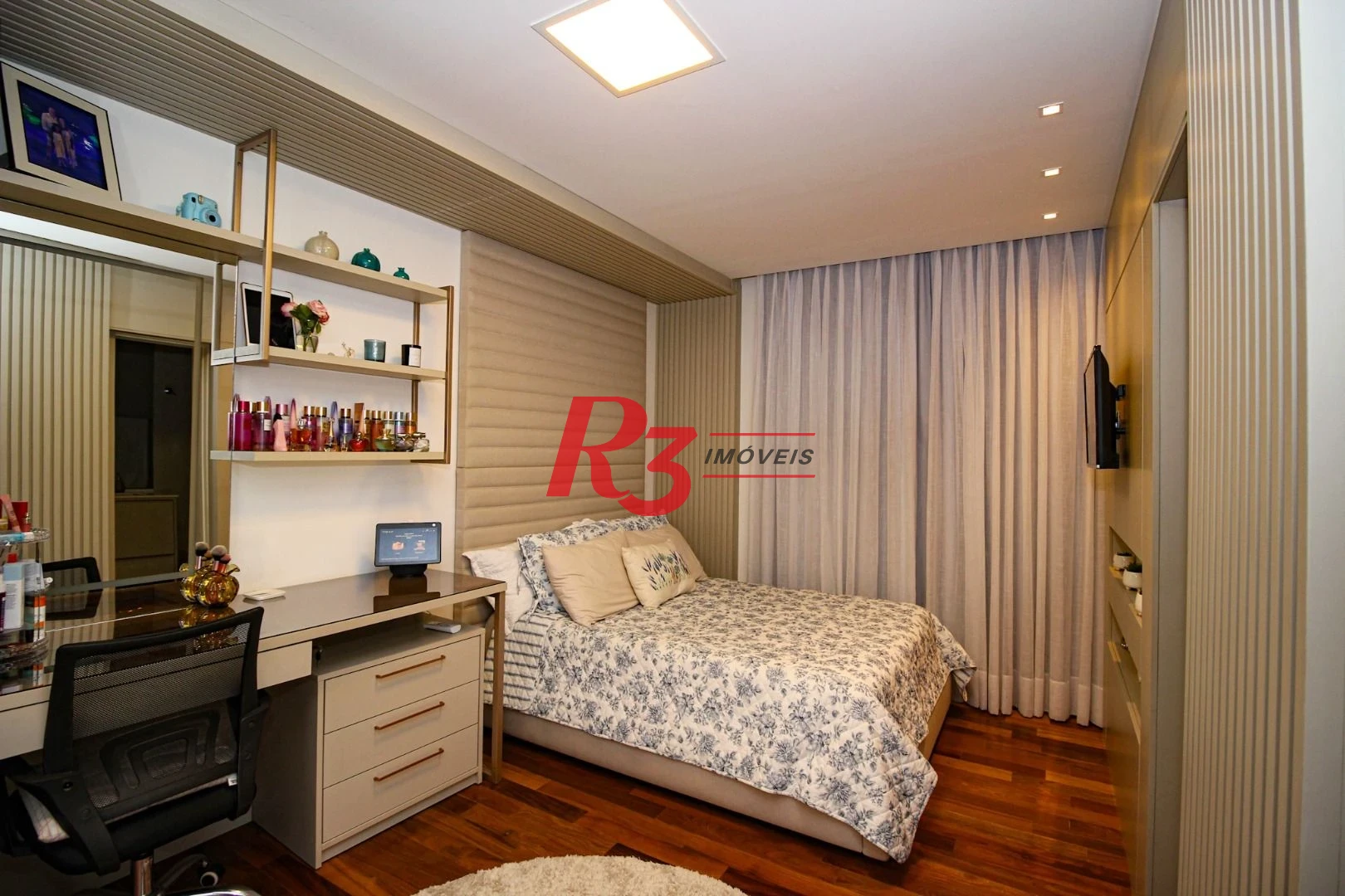 Apartamento com 4 dormitórios à venda, 320 m² por R$ 3.800.000,00 - Boqueirão - Santos/SP