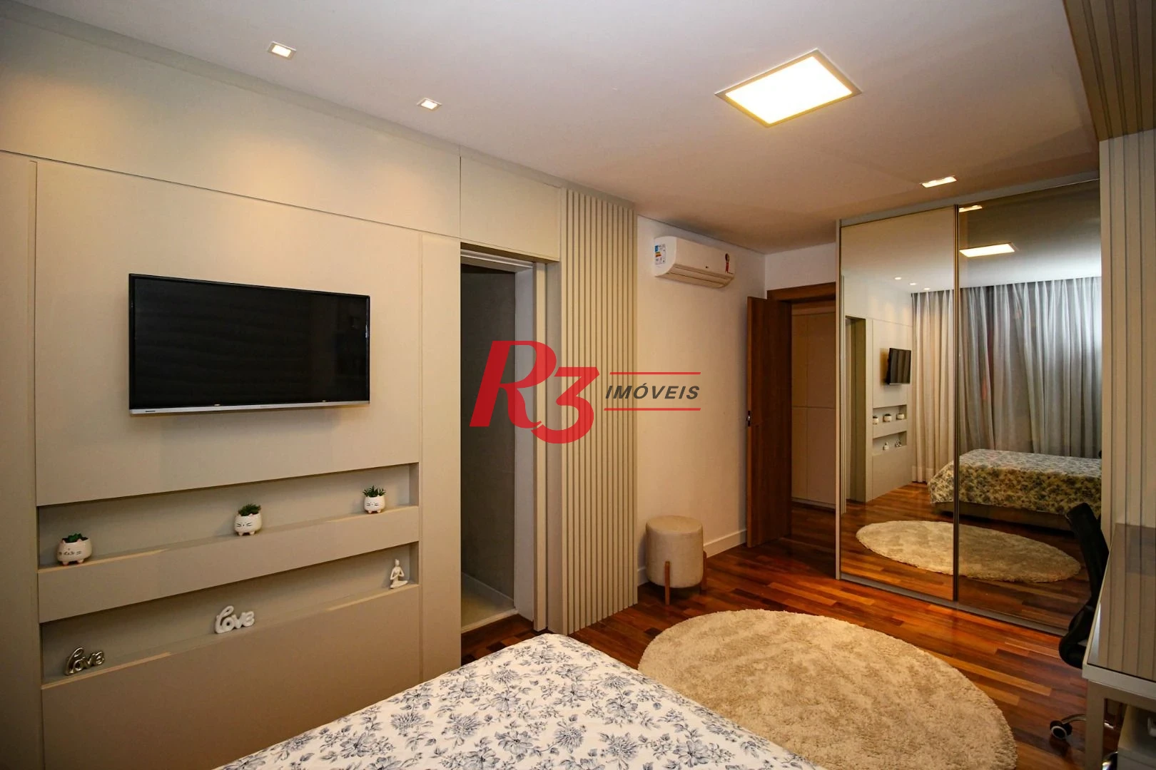 Apartamento com 4 dormitórios à venda, 320 m² por R$ 3.800.000,00 - Boqueirão - Santos/SP