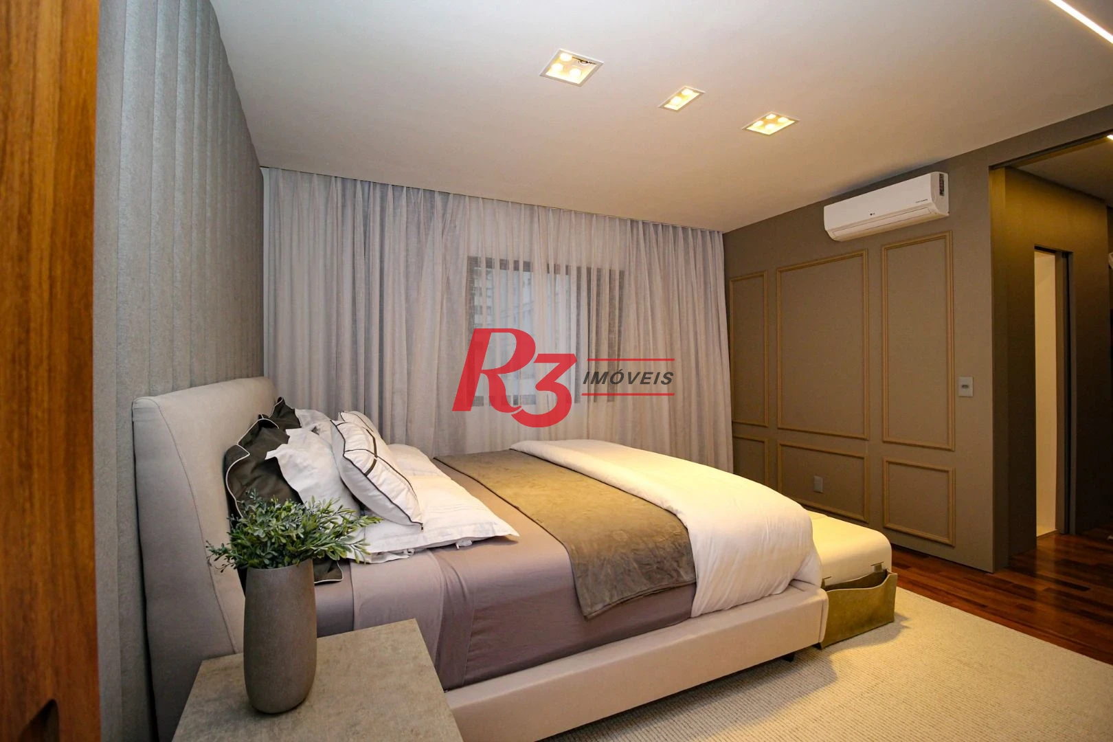 Apartamento com 4 dormitórios à venda, 320 m² por R$ 3.800.000,00 - Boqueirão - Santos/SP