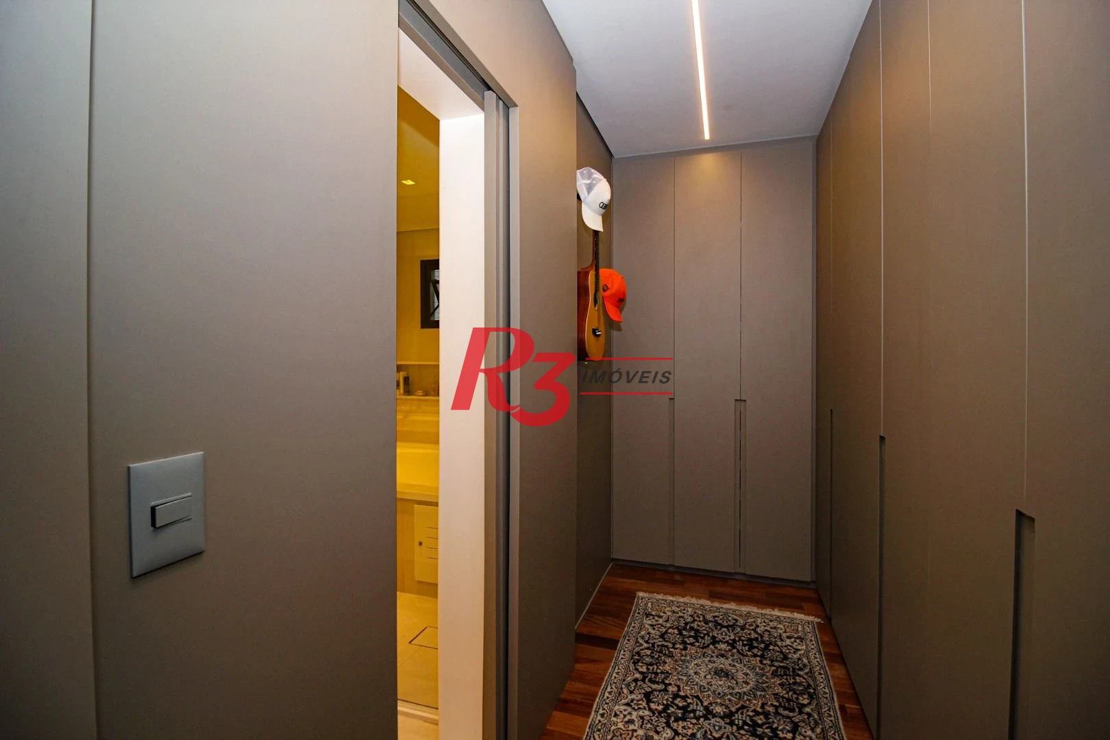 Apartamento com 4 dormitórios à venda, 320 m² por R$ 3.800.000,00 - Boqueirão - Santos/SP