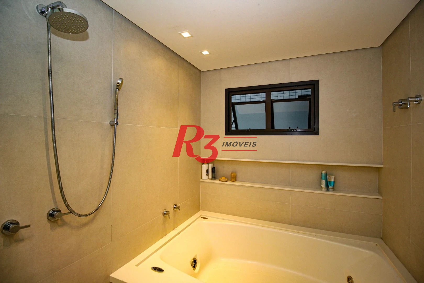Apartamento com 4 dormitórios à venda, 320 m² por R$ 3.800.000,00 - Boqueirão - Santos/SP