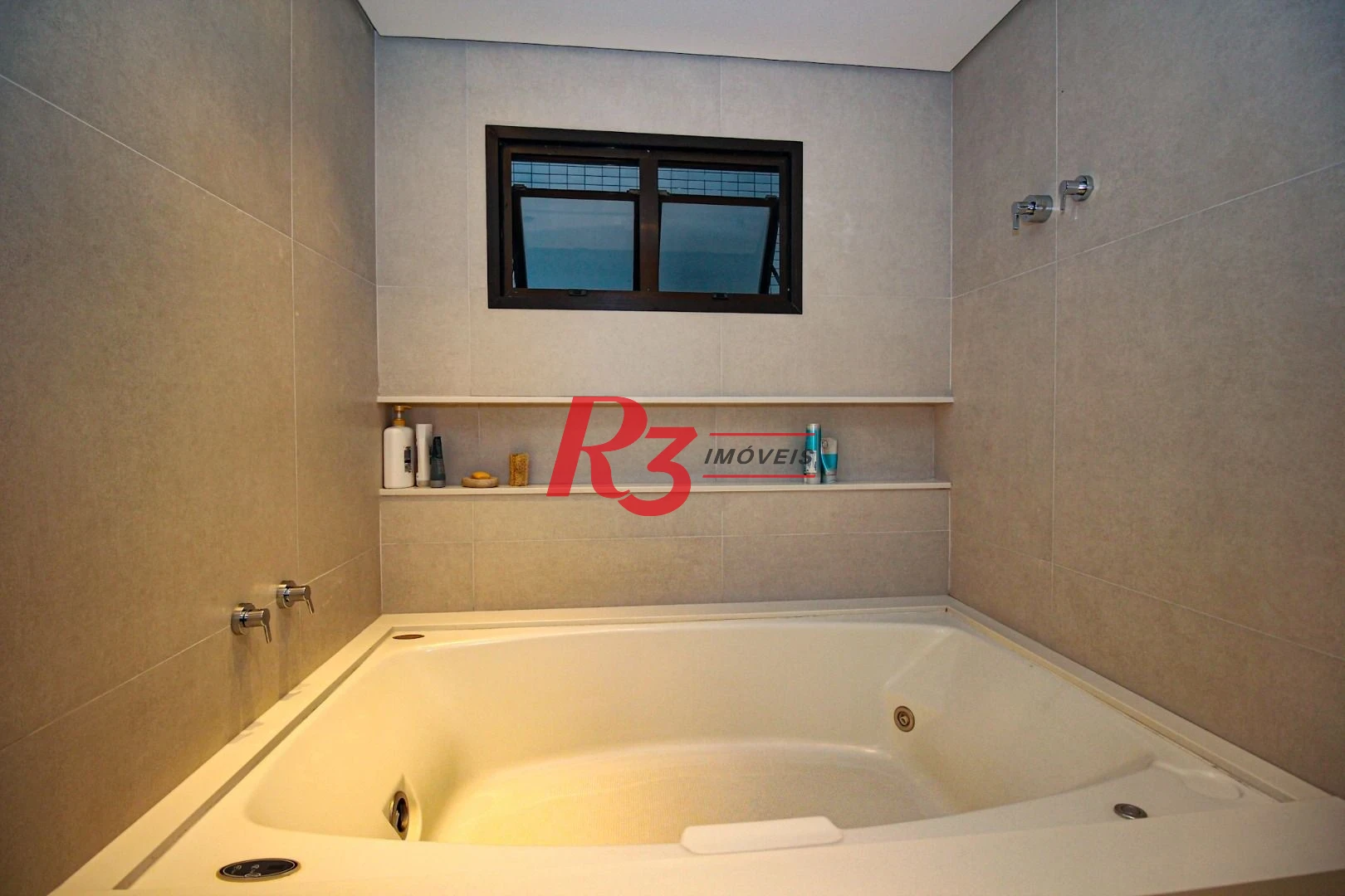Apartamento com 4 dormitórios à venda, 320 m² por R$ 3.800.000,00 - Boqueirão - Santos/SP