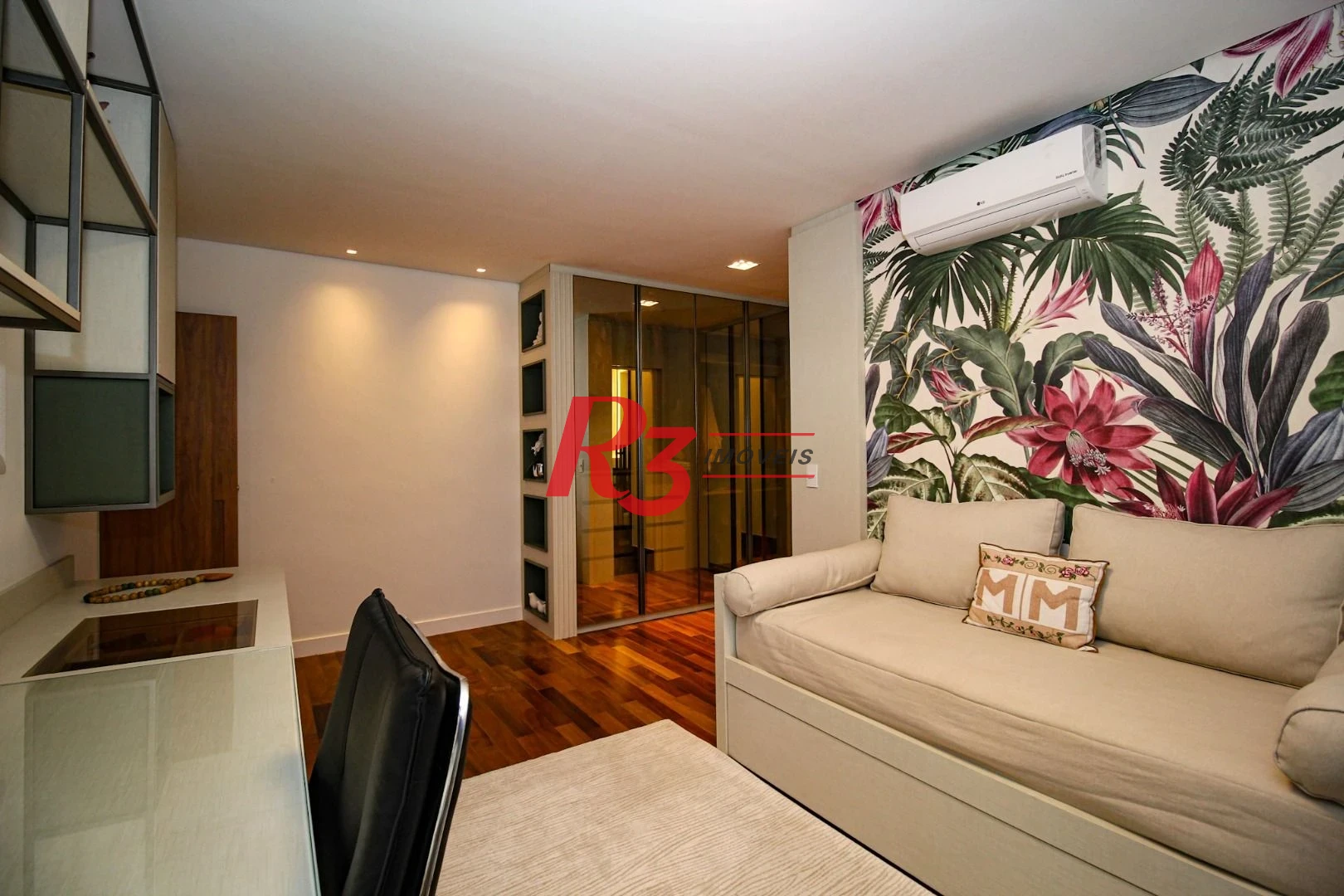 Apartamento com 4 dormitórios à venda, 320 m² por R$ 3.800.000,00 - Boqueirão - Santos/SP