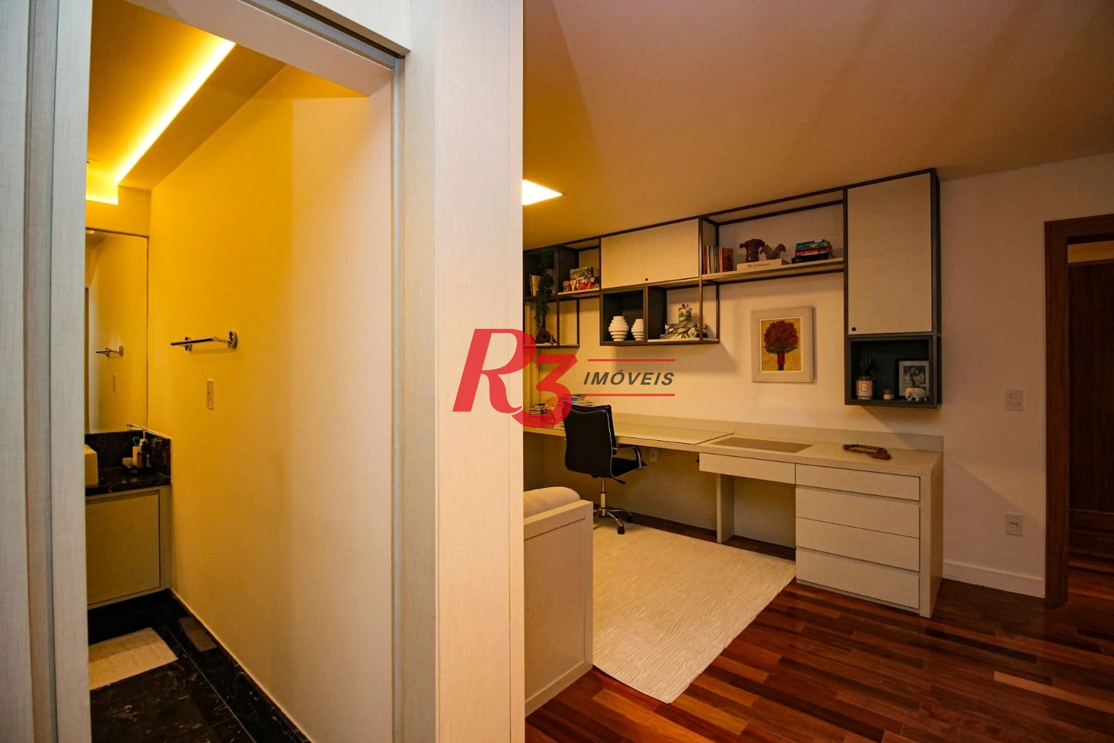 Apartamento com 4 dormitórios à venda, 320 m² por R$ 3.800.000,00 - Boqueirão - Santos/SP