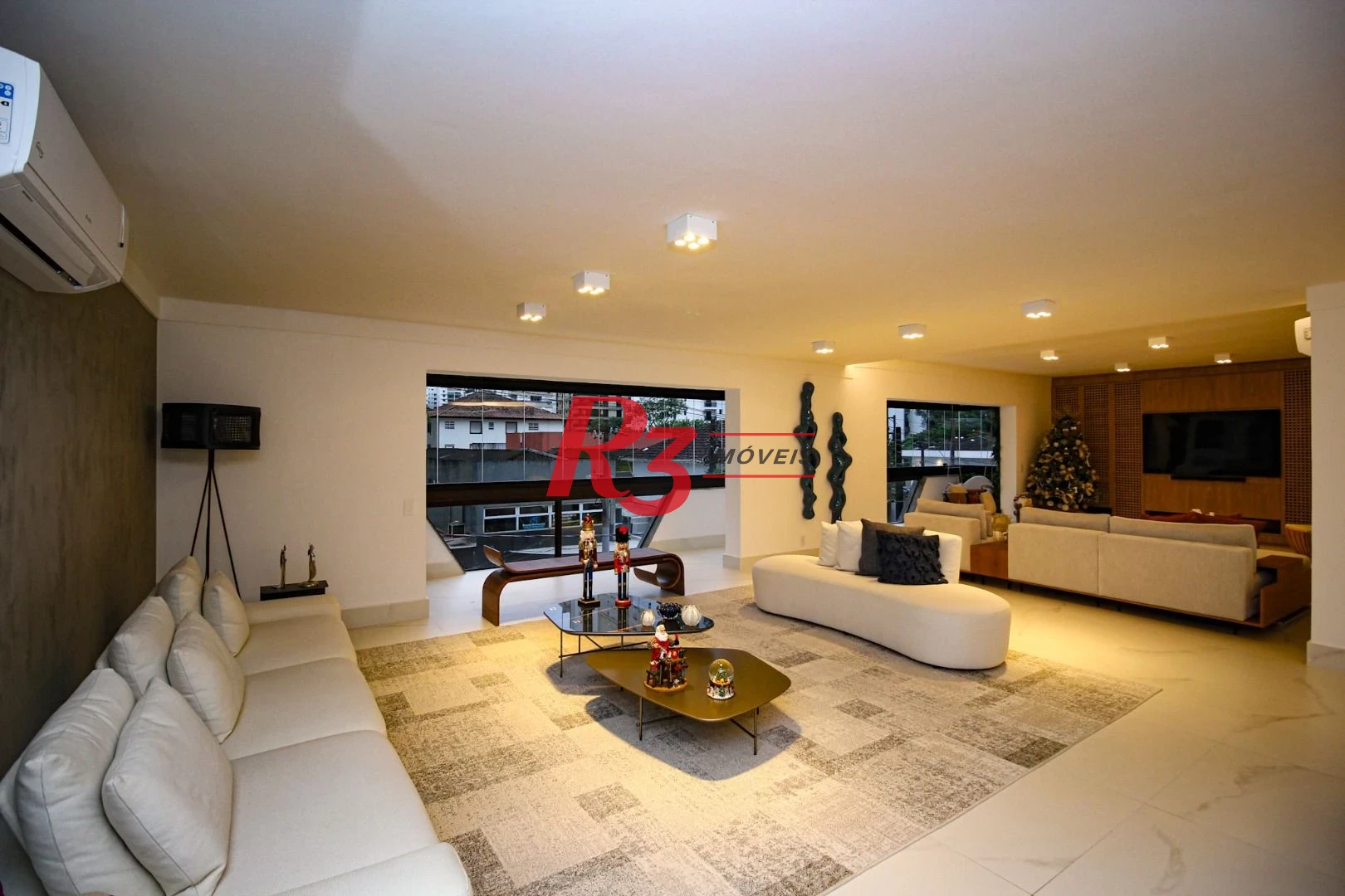 Apartamento com 4 dormitórios à venda, 320 m² por R$ 3.800.000,00 - Boqueirão - Santos/SP