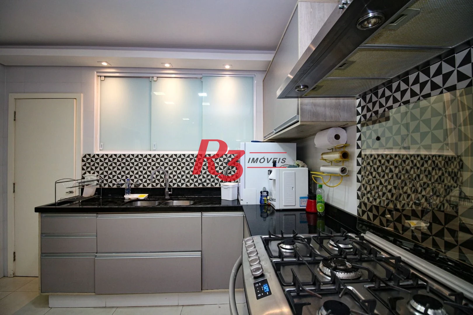 Apartamento à venda, 149 m² por R$ 1.180.000,00 - Embaré - Santos/SP