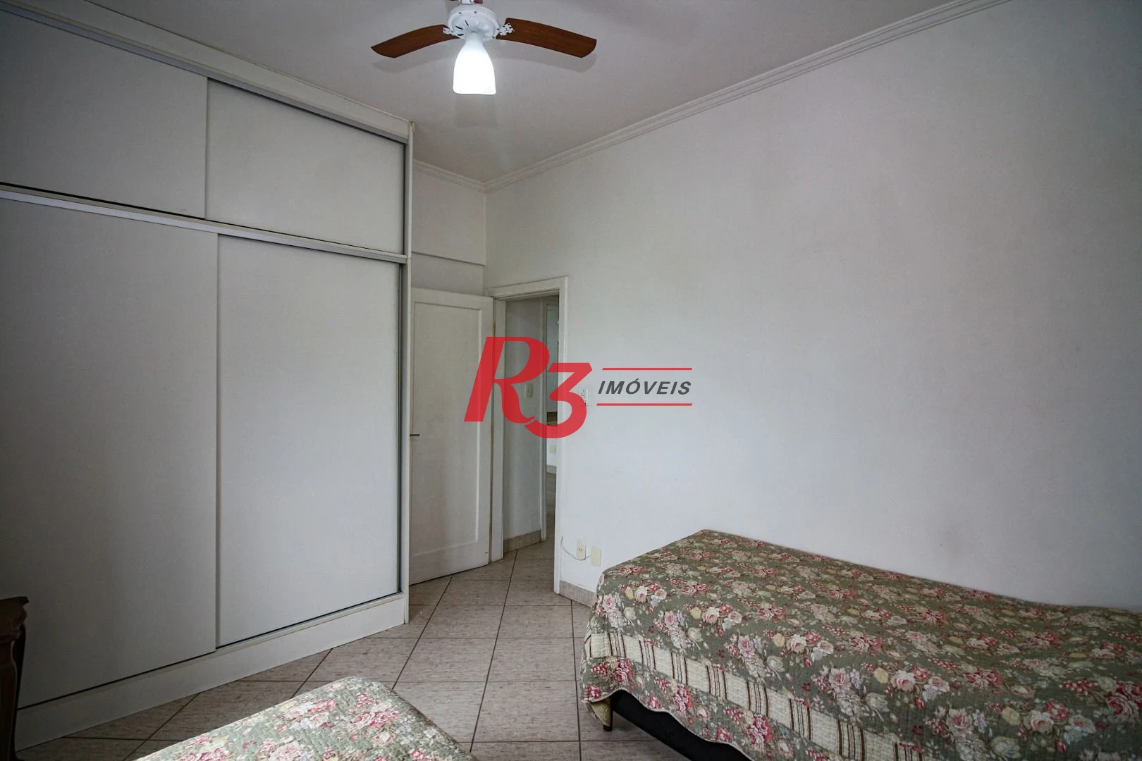 Apartamento com 2 dormitórios à venda, 98 m² por R$ 1.100.000,00 - Embaré - Santos/SP