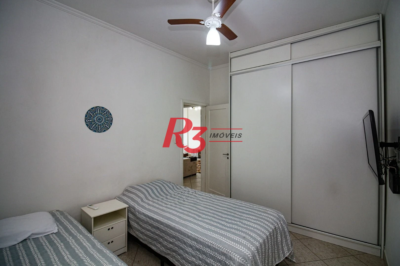 Apartamento com 2 dormitórios à venda, 98 m² por R$ 1.100.000,00 - Embaré - Santos/SP