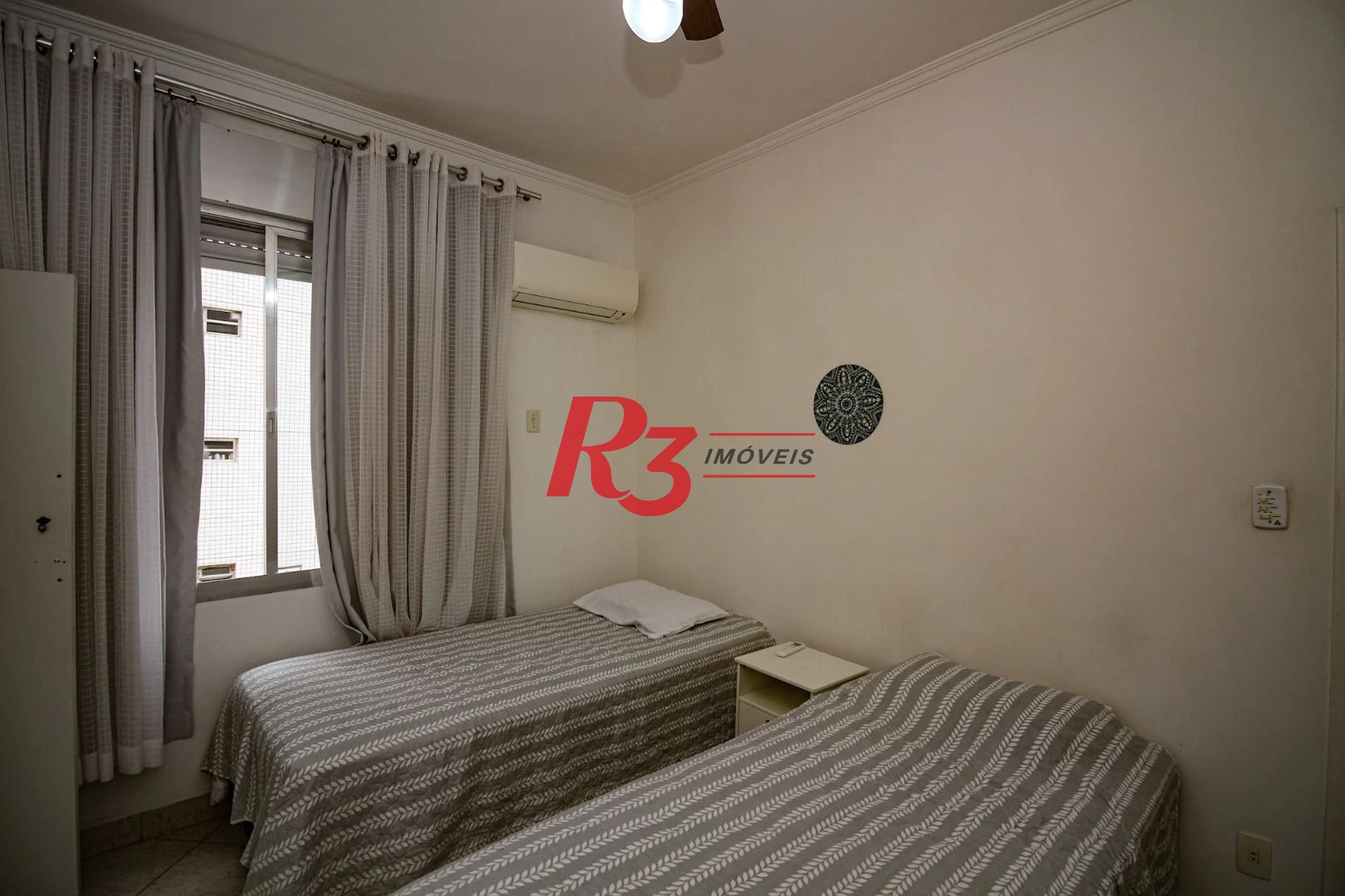 Apartamento com 2 dormitórios à venda, 98 m² por R$ 1.100.000,00 - Embaré - Santos/SP