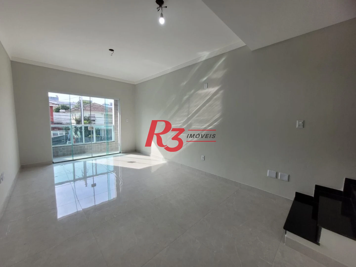 Casa com 3 dormitórios à venda, 134 m² por R$ 945.000,00 - Aparecida - Santos/SP