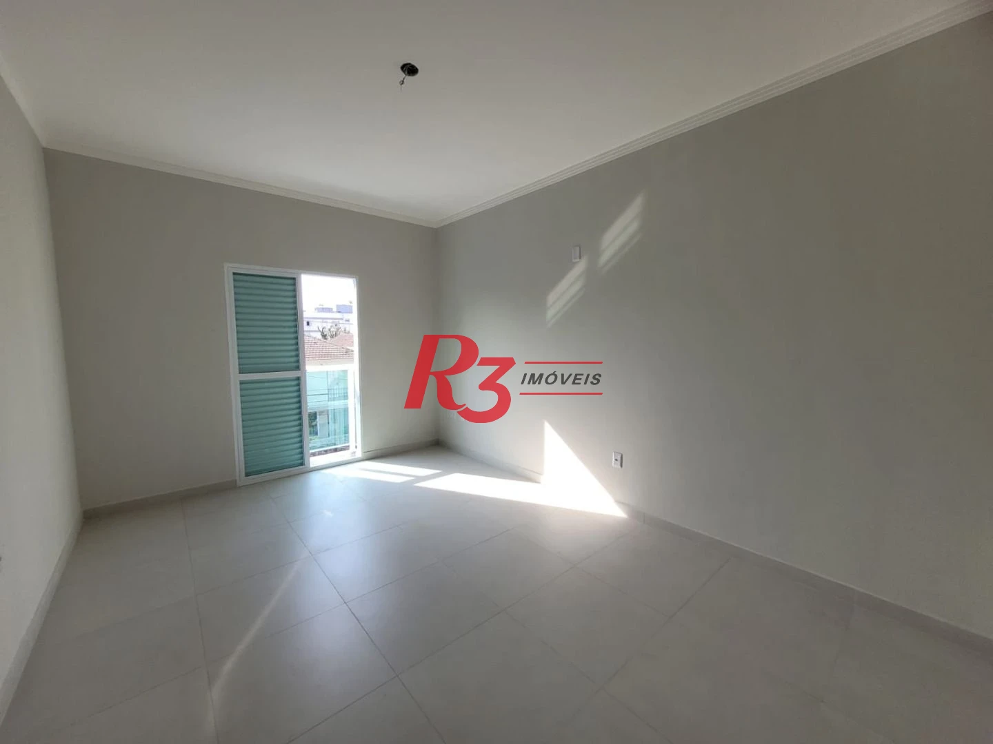 Casa com 3 dormitórios à venda, 134 m² por R$ 945.000,00 - Aparecida - Santos/SP